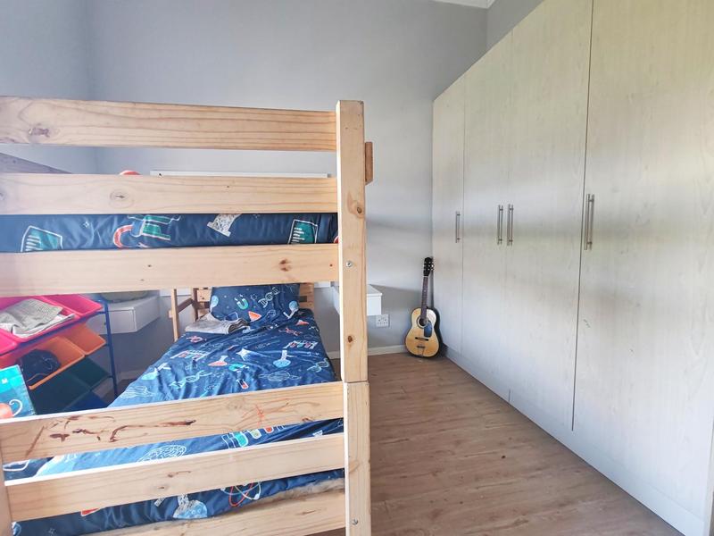 2 Bedroom Property for Sale in Claremont Western Cape